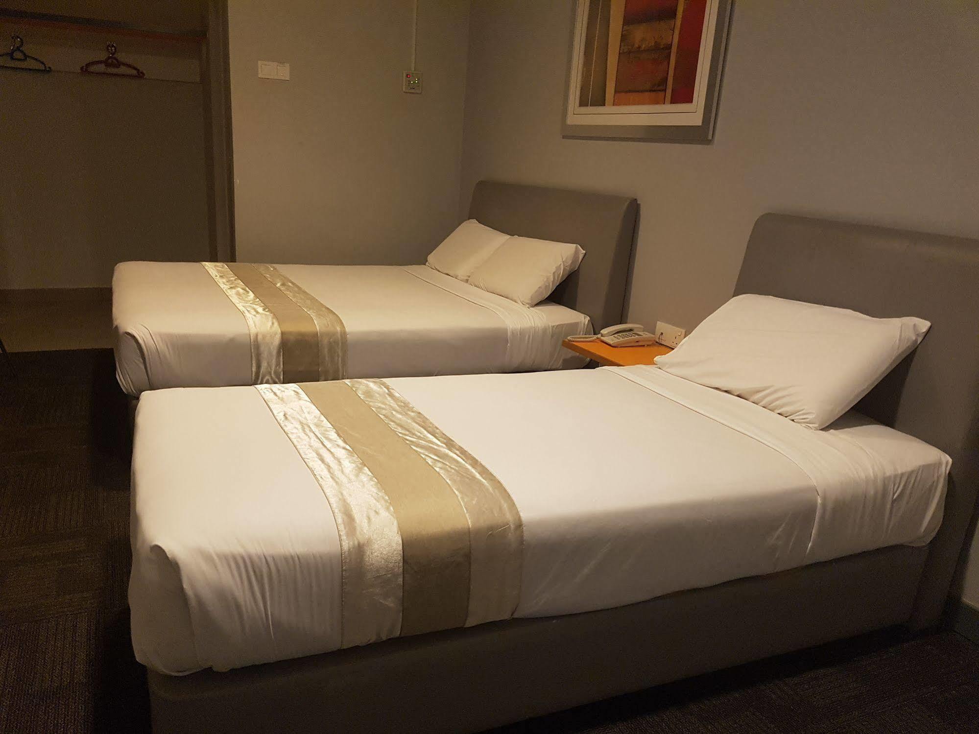 Swing & Pillows - Kl Sg Besi Formerly Known As U Pac Hotel Kuala Lumpur Exterior photo